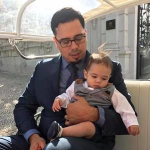 Meet your Posher, Elmer